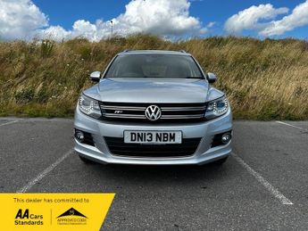 Volkswagen Tiguan 2.0 TDI BlueMotion Tech R-Line SUV 5dr Diesel Manual 4WD Euro 5 