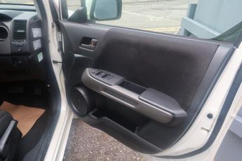 Honda CrossRoad 2.0 Vtec RT3 Auto 5 Dr SUV
