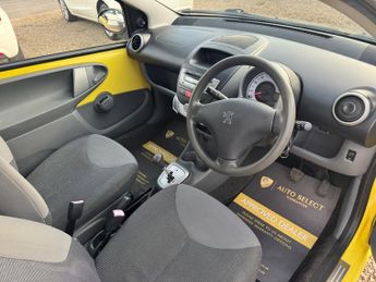 Peugeot 107 1.0 12V Urban 2 Tronic Euro 4 3dr