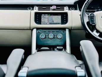 Land Rover Range Rover TDV6 VOGUE