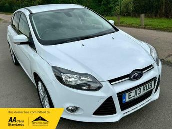 Ford Focus 1.0T EcoBoost Zetec Euro 5 (s/s) 5dr