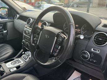 Land Rover Discovery 3.0 SD V6 Graphite SUV 5dr Diesel Auto 4WD Euro 6 (s/s) (256 bhp