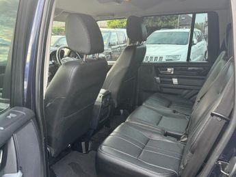 Land Rover Discovery 3.0 SD V6 Graphite SUV 5dr Diesel Auto 4WD Euro 6 (s/s) (256 bhp
