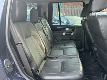 Land Rover Discovery 3.0 SD V6 Graphite Auto 4WD Euro 6 (s/s) 5dr