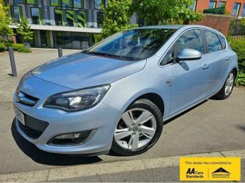 Vauxhall Astra 2.0 CDTi ecoFLEX SRi Euro 5 (s/s) 5dr