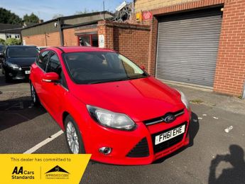 Ford Focus 1.6 Titanium Powershift Euro 5 5dr