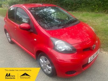 Toyota AYGO 1.0 VVT-i Go Hatchback 5dr Petrol Manual Euro 5 (67 ps)