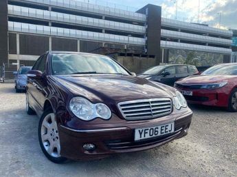 Mercedes C Class 3.0 C320 CDI Elegance SE 7G-Tronic 4dr