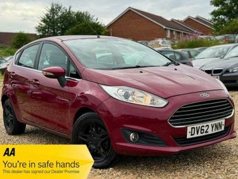 Ford Fiesta 1.0T EcoBoost Zetec Euro 5 (s/s) 5dr