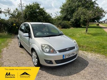 Ford Fiesta GHIA 16V