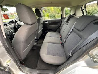 Ford Fiesta GHIA 16V