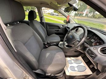 Ford Fiesta GHIA 16V