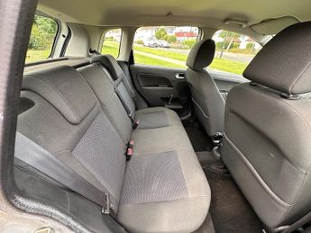 Ford Fiesta GHIA 16V