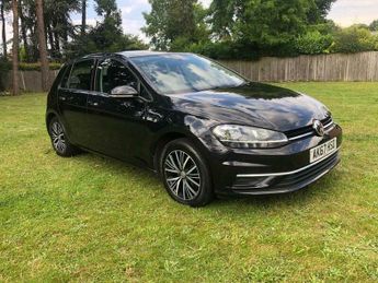 Volkswagen Golf TDi 2.0 TDI SE Nav Euro 6 (s/s) 5dr