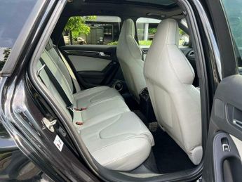 Audi A4 RS4 AVANT FSI QUATTRO