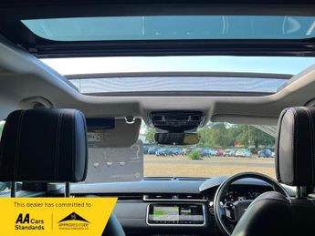 Land Rover Range Rover Velar D240 SE