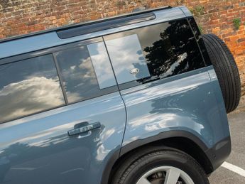 Land Rover Defender 110 D250 MHEV HSE - VAT Qualifying - Price Includes VAT