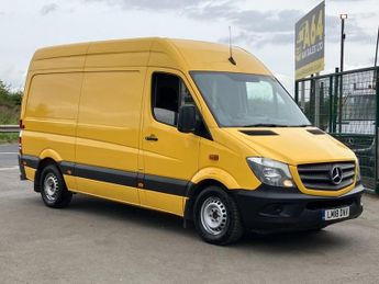 Mercedes Sprinter MERCEDES SPRINTER EURO 6 MEDIUM WHEELBASE WITH AIRCON. 7,495 NO 