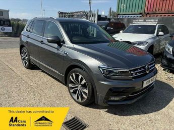 Volkswagen Tiguan 2.0 TDI R-Line DSG 4Motion Euro 6 (s/s) 5dr