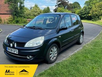 Renault Megane DYNAMIQUE VVT 111 SCENIC Fabulous family MPV