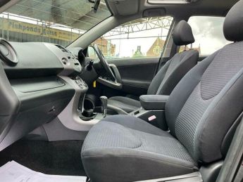 Toyota RAV4 2.0 XT-R 4WD 5dr