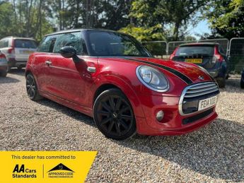 MINI Hatch 1.5 Cooper Auto Euro 6 (s/s) 3dr