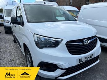 Vauxhall Combo L2H1 2300 EDITION S/S