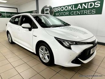 Toyota Corolla 1.8 ICON TECH [SAT NAV, HEATED SEATS & REVERSE CAMERA]