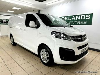 Vauxhall Vivaro 1.5 L2H1 2900 SPORTIVE S/S [SAT NAV & STUNNING EXAMPLE]