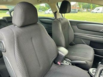 Citroen C4 1.6 HDi VTR+ EGS6 Euro 4 3dr