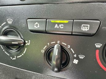 Citroen C4 1.6 HDi VTR+ EGS6 Euro 4 3dr