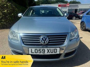 Volkswagen Passat 2.0 TDI Highline Plus Saloon 4dr Diesel DSG Euro 5 (140 ps)