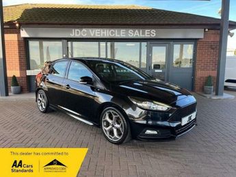 Ford Focus 2.0 TDCi ST-2 Hatchback 5dr Diesel Manual Euro 6 (s/s) (185 ps)