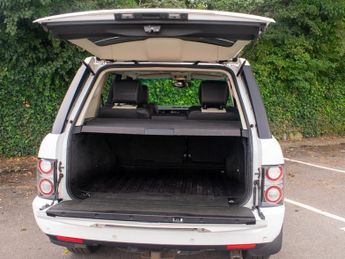 Land Rover Range Rover TDV8 AUTOBIOGRAPHY - 3 Owners - Big Spec!