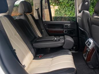 Land Rover Range Rover TDV8 AUTOBIOGRAPHY - 3 Owners - Big Spec!