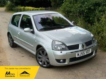 Renault Clio RENAULTSPORT 182 16V