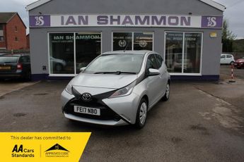 Toyota AYGO VVT-I X-PLAY