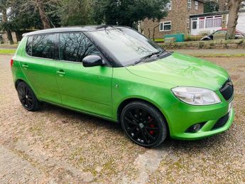 Skoda Fabia 1.4 TSI vRS S2000 DSG Euro 5 5dr