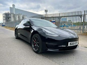 Tesla Model 3 Standard Range Plus Auto RWD 4dr