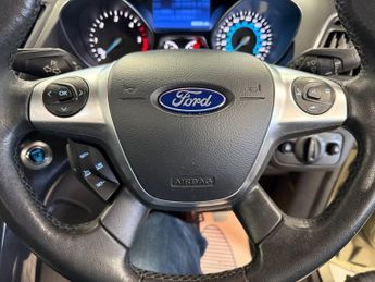 Ford Kuga TITANIUM TDCI AUTO DIESEL 89000 MILES 4X4 LEATHER