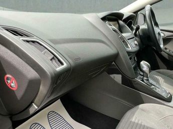 Ford Focus 1.0T EcoBoost Titanium Auto Euro 6 (s/s) 5dr