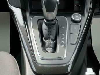 Ford Focus 1.0T EcoBoost Titanium Auto Euro 6 (s/s) 5dr