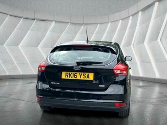 Ford Focus 1.0T EcoBoost Titanium Auto Euro 6 (s/s) 5dr