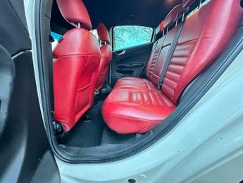 Alfa Romeo Giulietta 1750 TBi Cloverleaf Euro 5 5dr