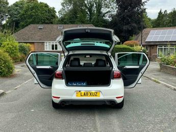Volkswagen Golf 2.0 TSI GTI DSG ADIDAS EDITION 5DR HATCHBACK EURO 5