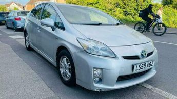 Toyota Prius 1.8 VVT-h T3 CVT Euro 5 (s/s) 5dr