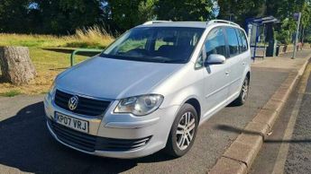 Volkswagen Touran 2.0 TDI SE DSG 5dr (5 Seats)