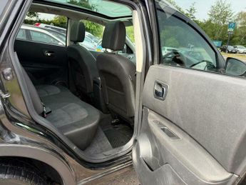 Nissan Qashqai 1.6 n-tec+ CVT 2WD Euro 5 5dr