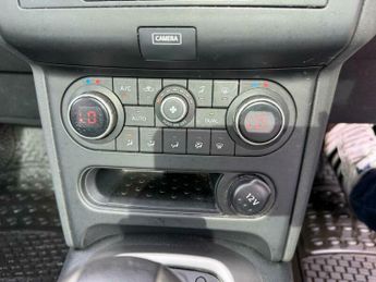 Nissan Qashqai 1.6 n-tec+ CVT 2WD Euro 5 5dr