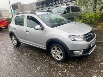 Dacia Sandero STEPWAY LAUREATE TCE